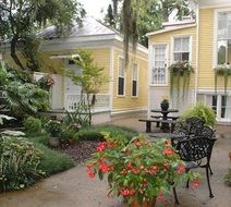 Forsyth Park Inn Exterior