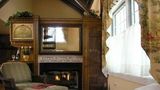 Chimney Hill Farm Estate & Ol' Barn Inn Room