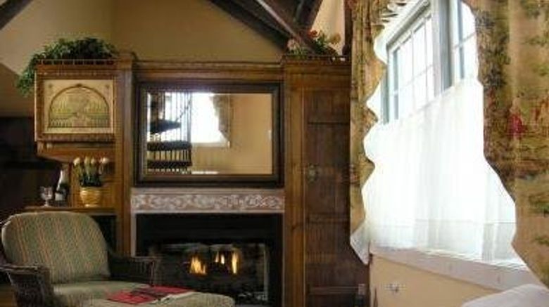<b>Chimney Hill Farm Estate & Ol' Barn Inn Room</b>. Images powered by <a href="https://www.leonardoworldwide.com/" title="Leonardo Worldwide" target="_blank">Leonardo</a>.