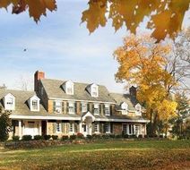 Chimney Hill Farm Estate & Ol' Barn Inn Exterior