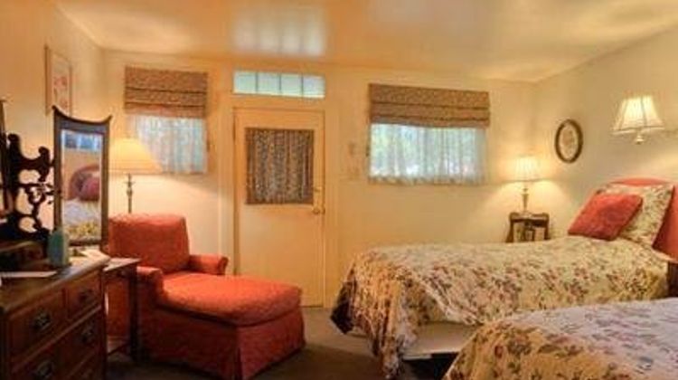 Briar Rose Bed & Breakfast Lobby