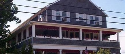 The Bentley Inn Exterior