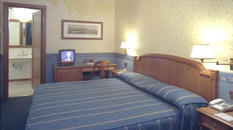<b>Diana Park Hotel Room</b>. Images powered by <a href="https://www.leonardoworldwide.com/" title="Leonardo Worldwide" target="_blank">Leonardo</a>.