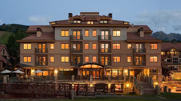 Inn at Lost Creek Exterior