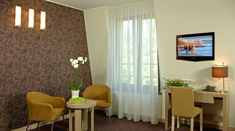 Impresja Hotel Room