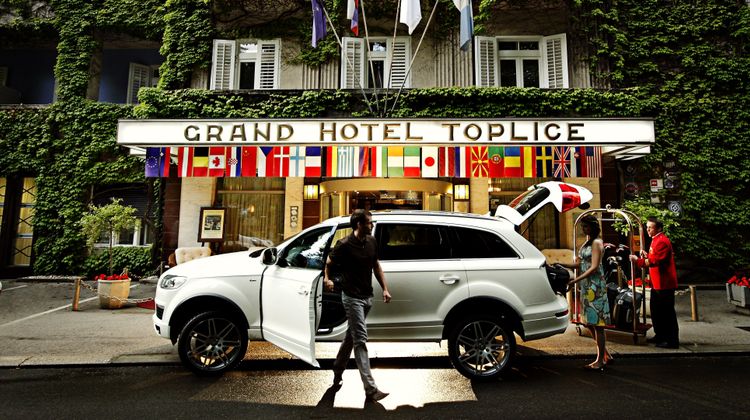 Grand Hotel Toplice Exterior