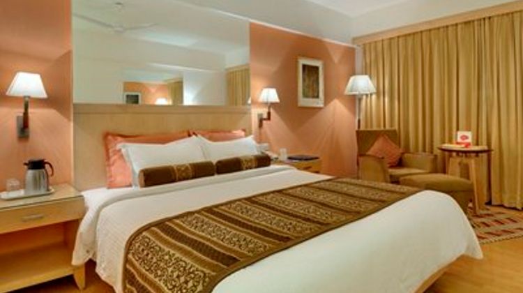 Pride Plaza Hotel Ahmedabad Room