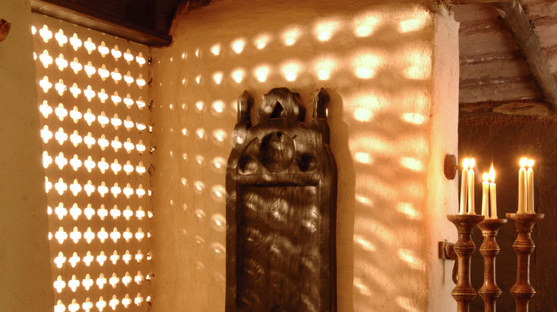 <b>Mahua Kothi, A Taj Safari-Bandhavgarh Suite</b>. Images powered by <a href="https://www.leonardoworldwide.com/" title="Leonardo Worldwide" target="_blank">Leonardo</a>.