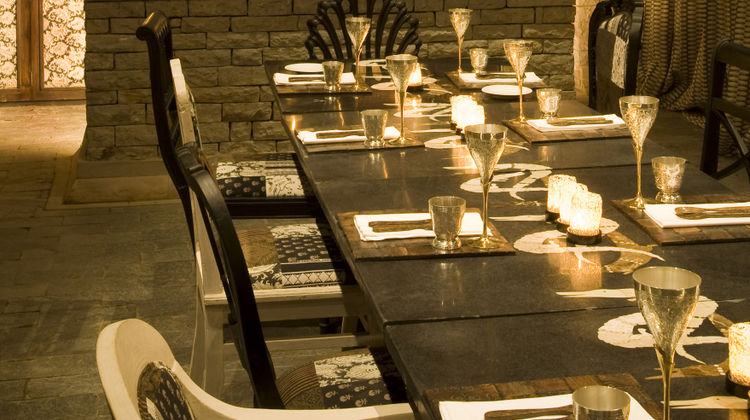 Pashan Garh Restaurant