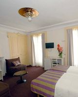 La Boetie Hotel