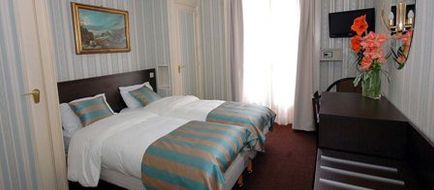 La Boetie Hotel Room