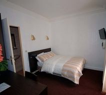 La Boetie Hotel Room
