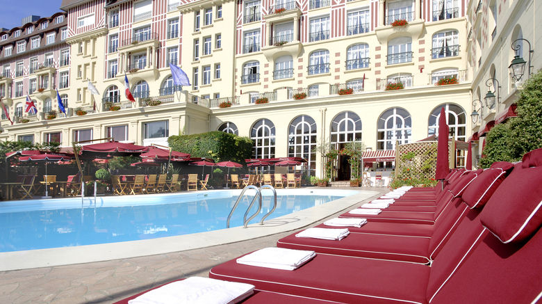 <b>Hotel Royal Barriere Deauville Pool</b>. Images powered by <a href="https://leonardo.com/" title="Leonardo Worldwide" target="_blank">Leonardo</a>.