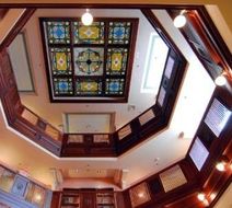 Hotel Winneshiek Lobby