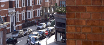 Capital Hotel, Apartments & Townhouse Exterior