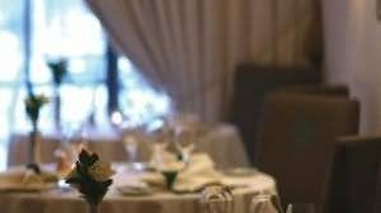 <b>Baumaniere Les Baux de Provence Restaurant</b>. Images powered by <a href="https://www.leonardoworldwide.com/" title="Leonardo Worldwide" target="_blank">Leonardo</a>.