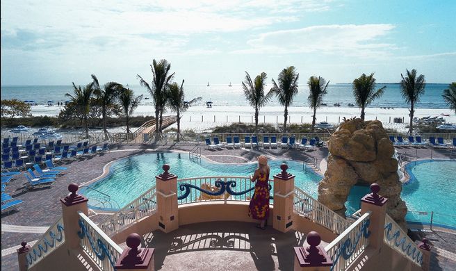 Pink Shell Beach Resort & Marina Exterior