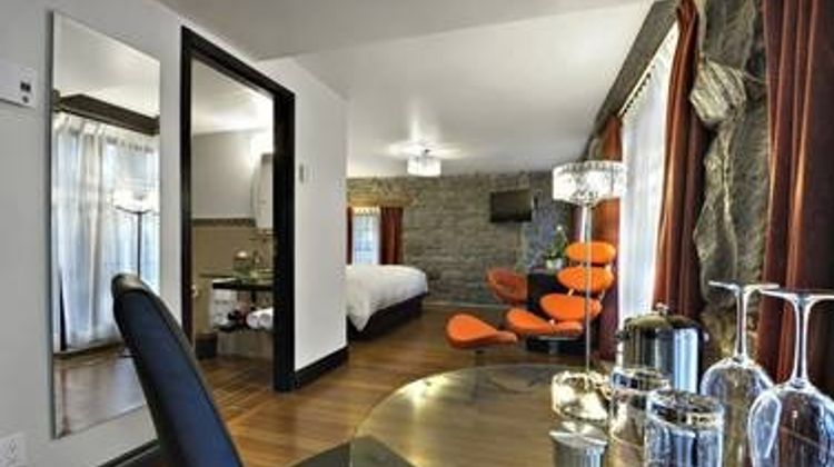 Le Petit Hotel Saint Paul Room