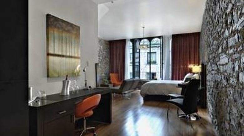 <b>Le Petit Hotel Saint Paul Room</b>. Images powered by <a href="https://www.leonardoworldwide.com/" title="Leonardo Worldwide" target="_blank">Leonardo</a>.