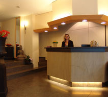 Hotel Cascade Lobby