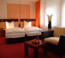 Hotel Cascade Room