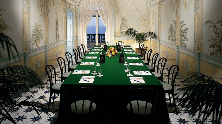 <b>Grand Hotel Excelsior Vittoria Meeting</b>. Images powered by <a href=https://www.travelagewest.com/Hotels/Sorrento-Italy/