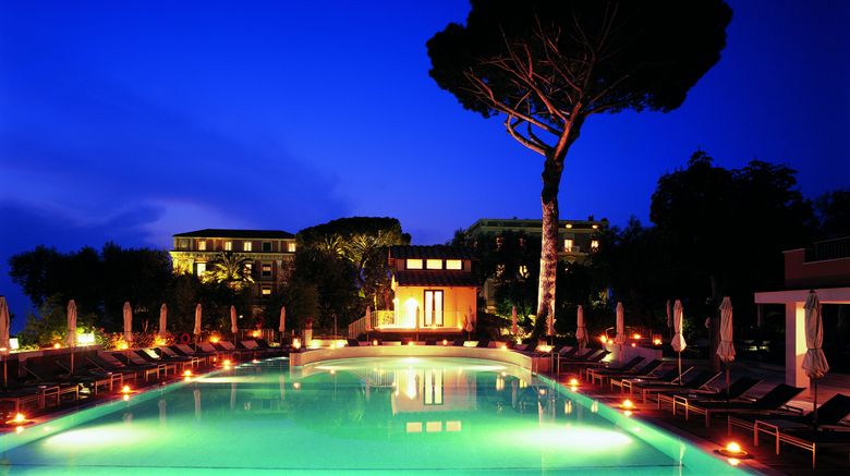 <b>Grand Hotel Excelsior Vittoria Pool</b>. Images powered by <a href=https://www.travelagewest.com/Hotels/Sorrento-Italy/