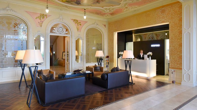 <b>Vitznauerhof Hotel Lobby</b>. Images powered by <a href="https://www.leonardoworldwide.com/" title="Leonardo Worldwide" target="_blank">Leonardo</a>.