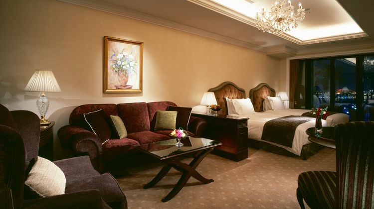 La Suite Kobe Harborland Room