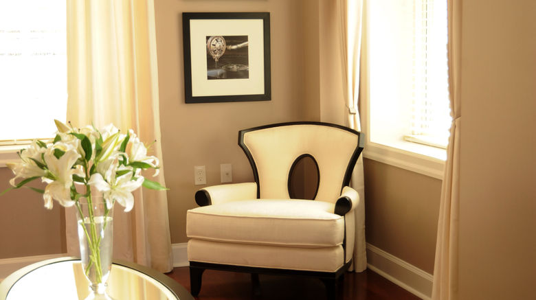 <b>The Georgian Terrace Hotel Suite</b>. Images powered by <a href="https://www.leonardoworldwide.com/" title="Leonardo Worldwide" target="_blank">Leonardo</a>.