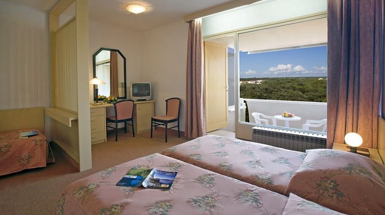 <b>Pical Hotel Room</b>. Images powered by <a href="https://www.leonardoworldwide.com/" title="Leonardo Worldwide" target="_blank">Leonardo</a>.