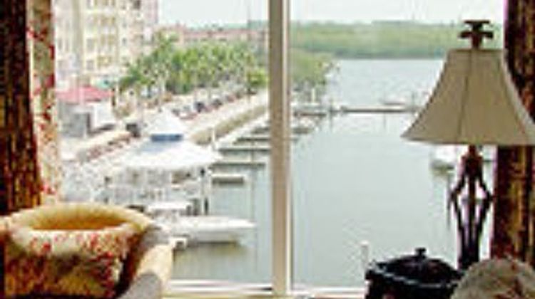 Bayfront Inn on Fifth Suite