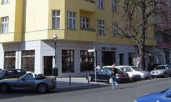 Hotel Orion Exterior
