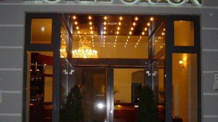 Hotel Orion Exterior