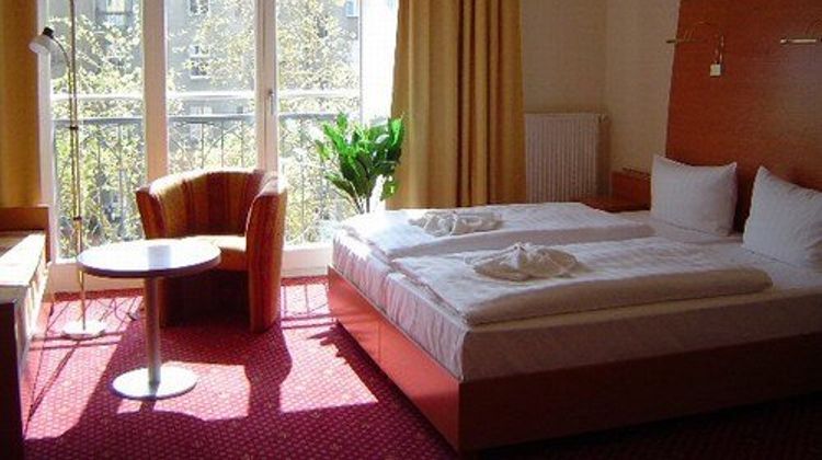 Hotel Orion Room