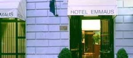 Hotel Emmaus Exterior