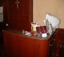 Hotel Emmaus Lobby