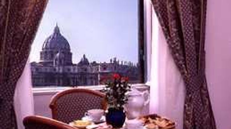 Hotel Emmaus Room