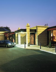 Park Avenue Hotel