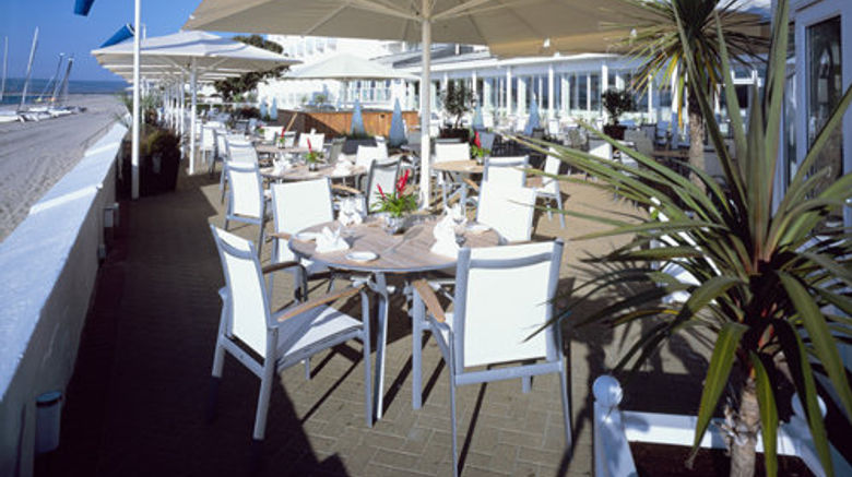 <b>Sandbanks Hotel Restaurant</b>. Images powered by <a href="https://www.leonardoworldwide.com/" title="Leonardo Worldwide" target="_blank">Leonardo</a>.