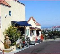 Alpine Inn & Suites Exterior