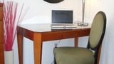 Alpine Inn & Suites Room