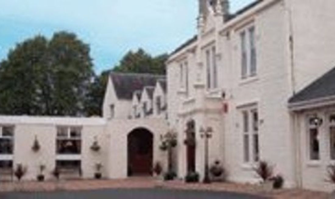 Burnhouse Manor Exterior