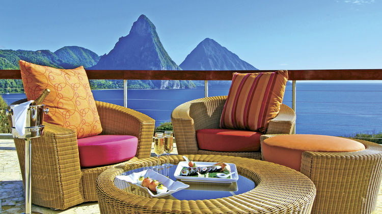 Jade Mountain Resort Suite