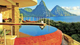 Jade Mountain Resort Suite