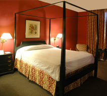 The Inn at Claussen's Room
