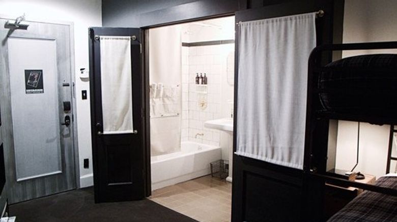 <b>Ace Hotel New York City Room</b>. Images powered by <a href="https://www.leonardoworldwide.com/" title="Leonardo Worldwide" target="_blank">Leonardo</a>.
