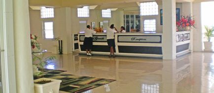 Casa Grande Airport Hotel and Resort Lobby