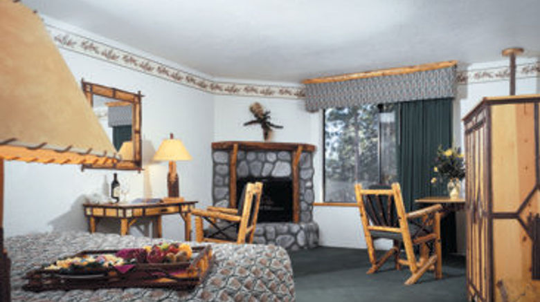 <b>Holiday Inn Resort Big Bear Lake Room</b>. Images powered by <a href="https://www.leonardoworldwide.com/" title="Leonardo Worldwide" target="_blank">Leonardo</a>.
