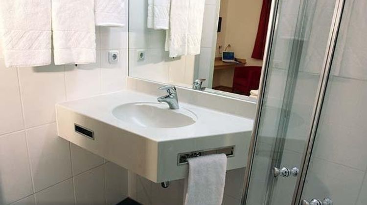 Arion Airporthotel Room